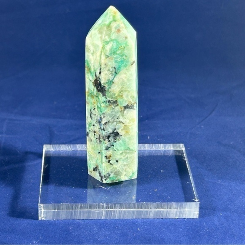 Chrysoprase tower